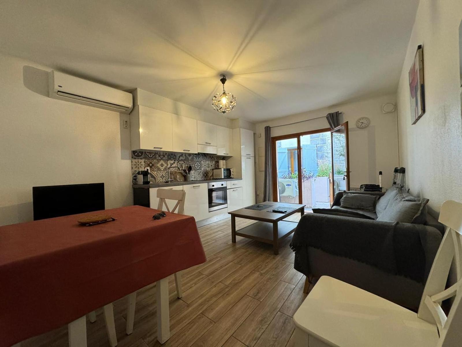 Cosy Poullan, 2-Bedroom Apartment, 200 M From The Beach Ницца Экстерьер фото